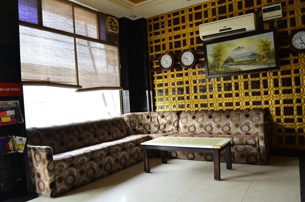 Airport Hotel Paradise International New Delhi Exterior photo