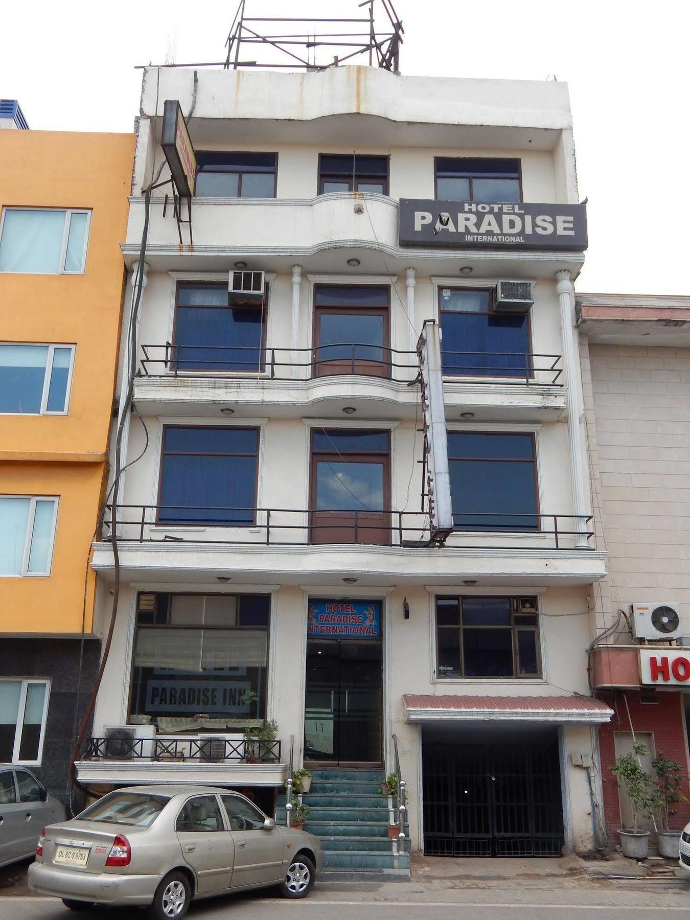 Airport Hotel Paradise International New Delhi Exterior photo
